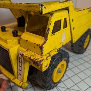 Vintage Remco Earthmover Dump Truck, chippy 1960 or 70s  Pressed Steel